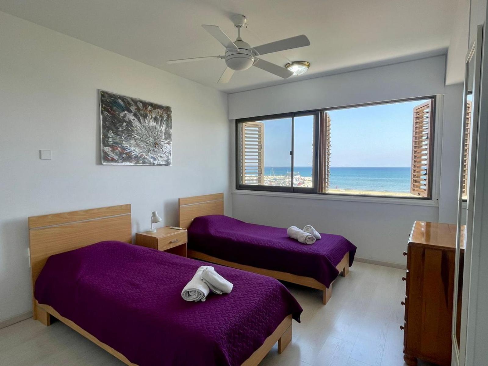 Sea View Suite In Makenzy Larnaca Bagian luar foto